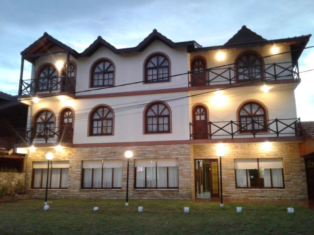 Hotel Portofino Villa Gesell Exterior photo